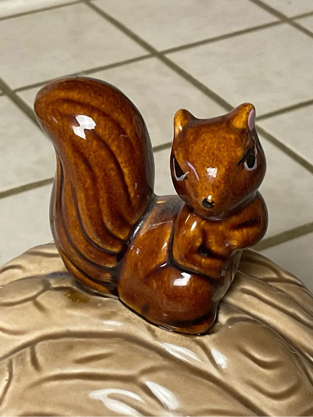 Vintage Armbee Taiwan Squirrel Nut Bowl Cookie jar Woodland Cottagecore Canister